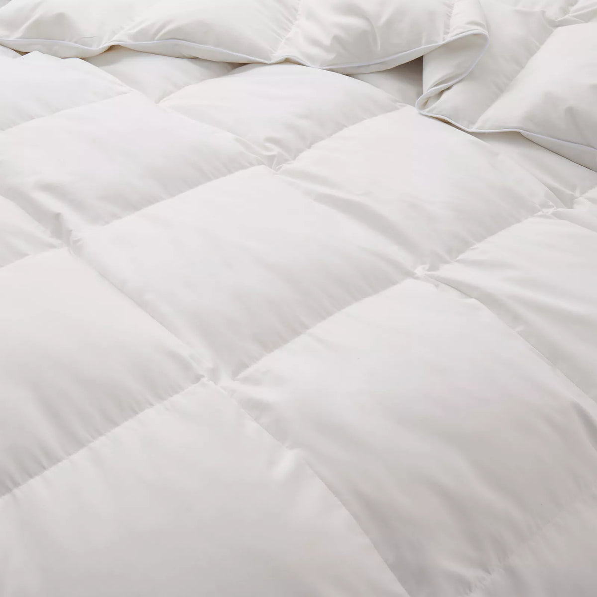 Unikome Oversize Lightweight White Down Blanket with Satin Trim, Full - White