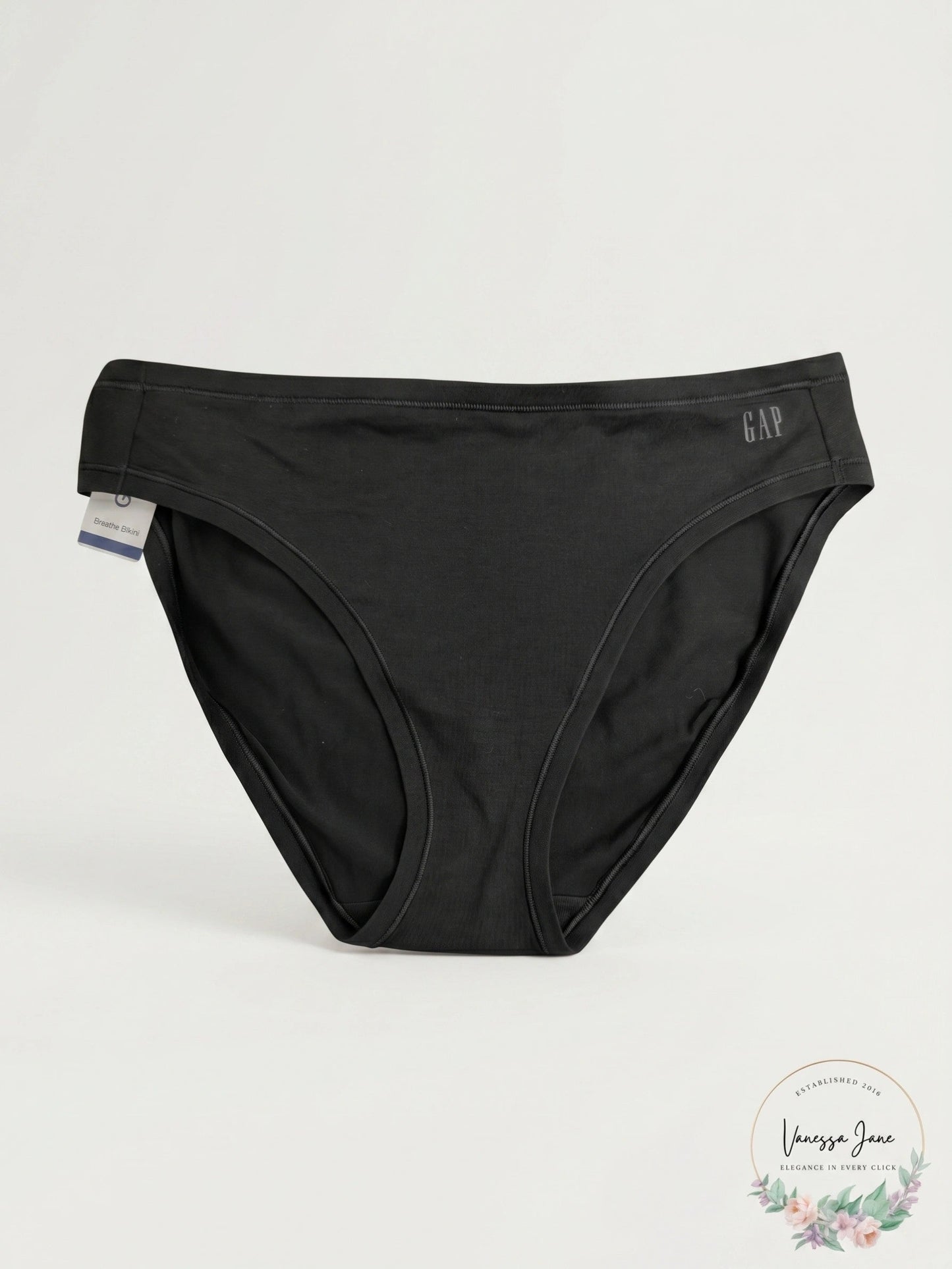 2-Pack Womens Underwear, INC, Gap, Size Medium